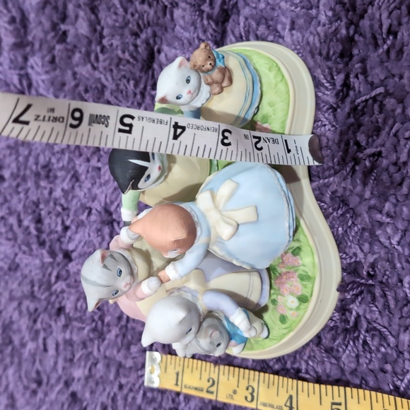 Vintage Schmid Porcelain Bisque Kitty Cucumber Playing London Bridge #822 - Picture 9 of 9